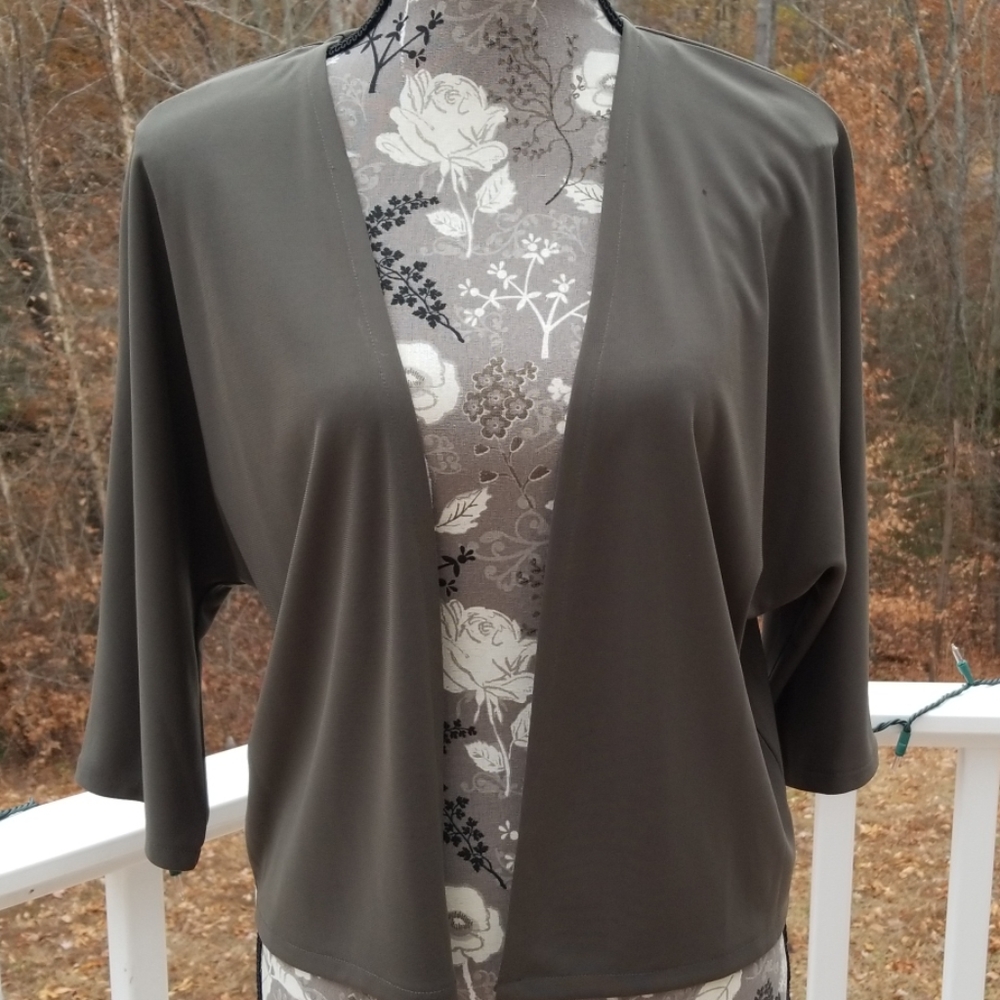 Olive shrug